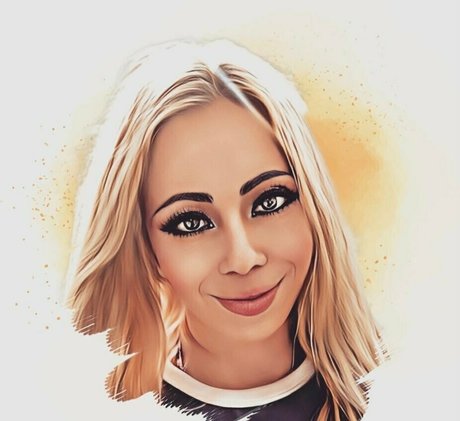 hanaknightly hermosa modelo foto