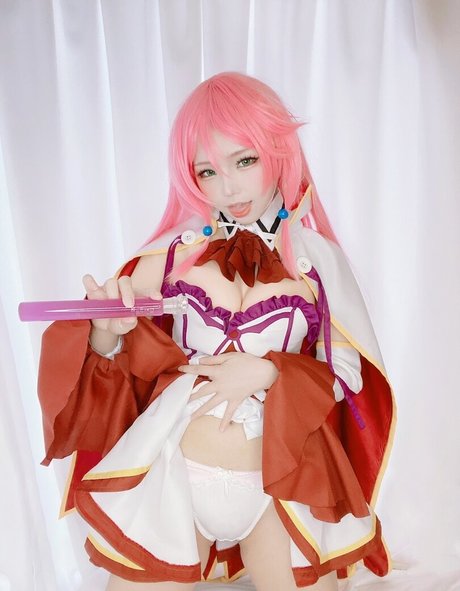 Takanashi Hanari modèle sympa galeries