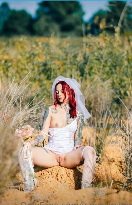 Yagmur Simsek erotic star archive