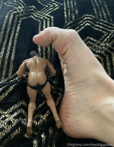 bigbadbee modèle artistique image