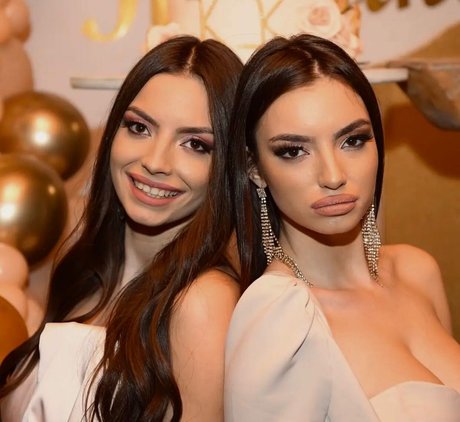 Kristina Djedovic modèle parfait archive