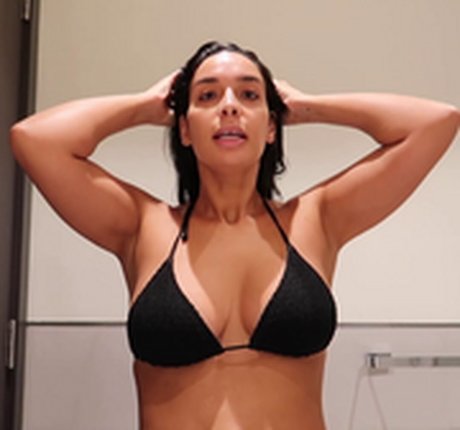 Lamiya Slimani hermosa actriz imágenes