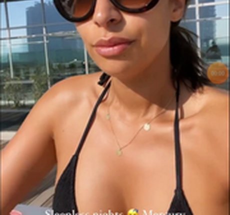 Lamiya Slimani estrella agradable imágenes