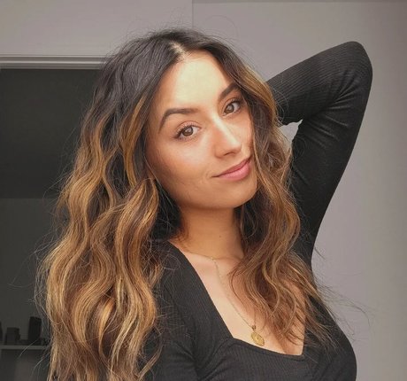 kastaclysm star hot pics