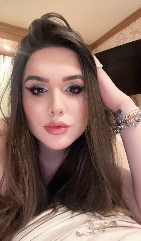 Yasmin Bianchi star sexy pic