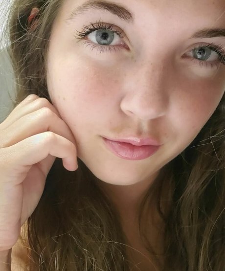 Lisa ASMR beautiful star images