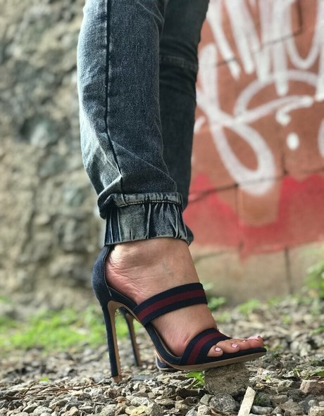 mfyt liyahjane modelo recopilación