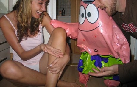 Sarah Champion sexe star du porno img