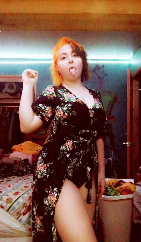 stup1d slut bonita modelo imagen