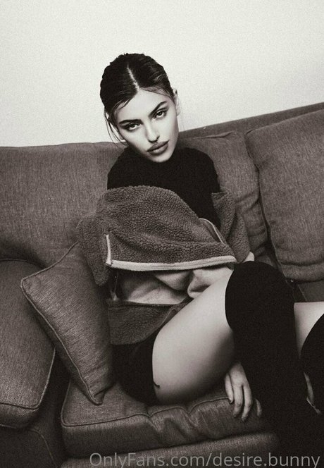 desire bunny hot model pictures