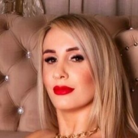 Diaine Kraf estrella porno desnuda galería