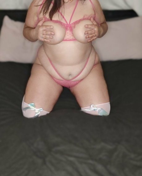 lovelyloulouxo actrice porno des photos