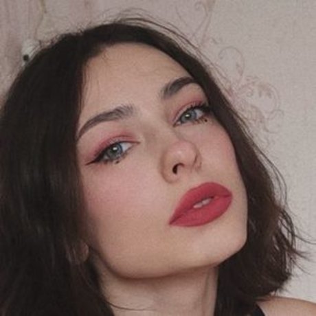 Kit Lilith modelo hermosa galería