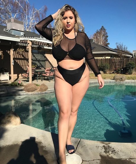 Lo Sangstaaa modelo porno galería