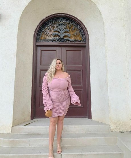 Lo Sangstaaa actrice parfaite galerie