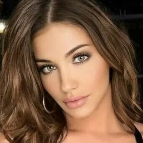 Romina Balzare meilleure star du porno image