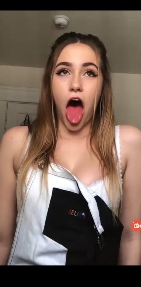 Chribbleys pornographic model pic