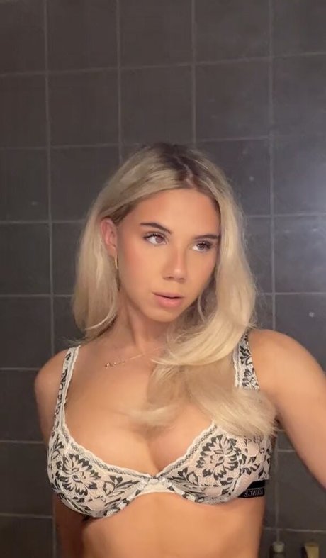 Hannah Bystrom adult star gallery