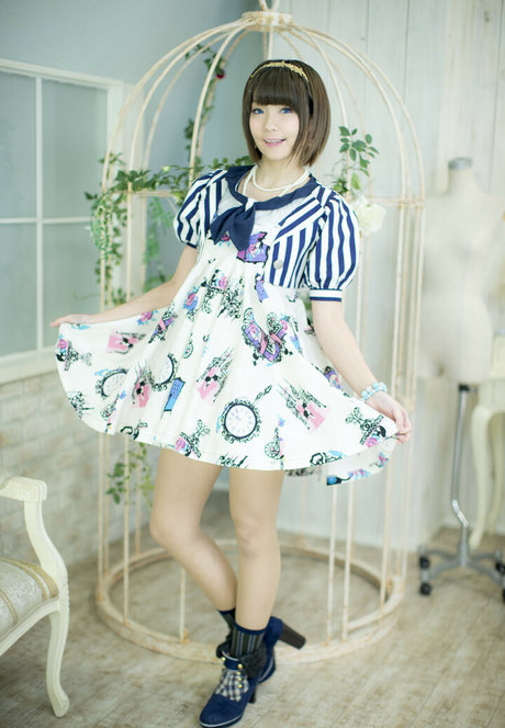 ayame apricot modèle magnifique archive