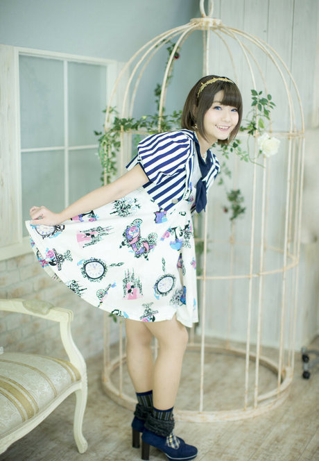 ayame apricot art actress photos