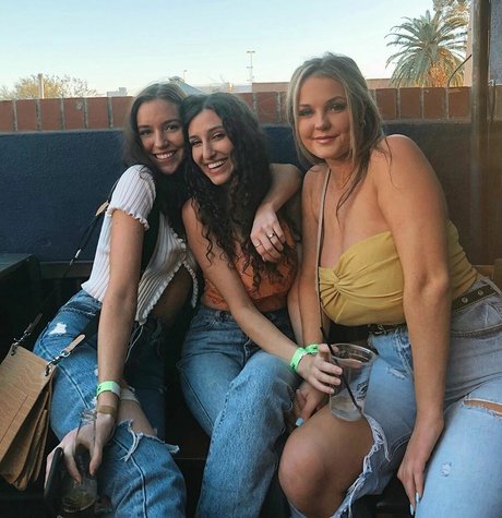 Emma Greenshields star du porno exclusive des photos