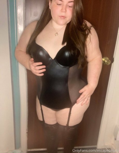 escapepearly model sex pictures