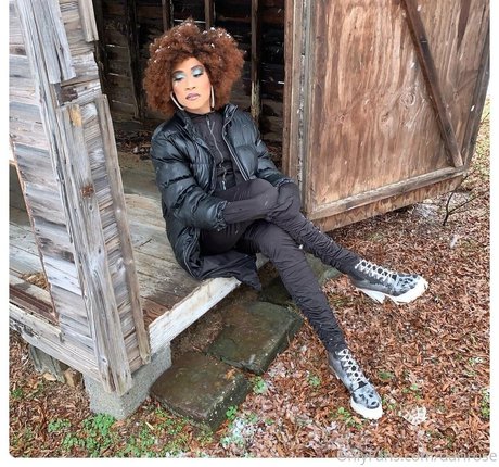 darirose mannequin des photos