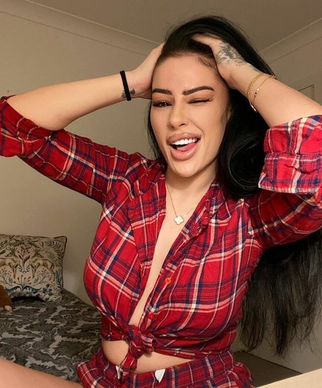 monicasuarez beautiful actress pics