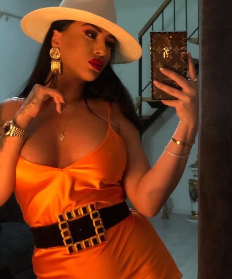 monicasuarez nude model photo