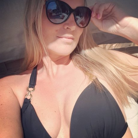 Ashley Campbell star du porno xxx photo