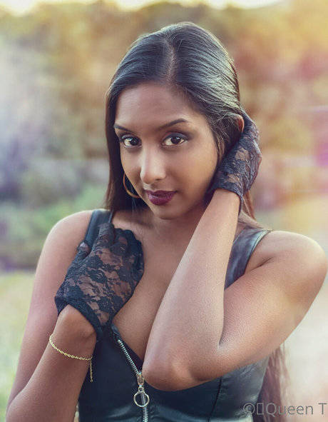 milf desnuda onlyfans xxx erótico archivo