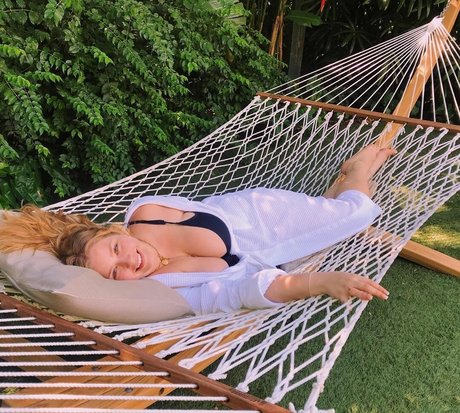 Amanda R sexo modelo fotos