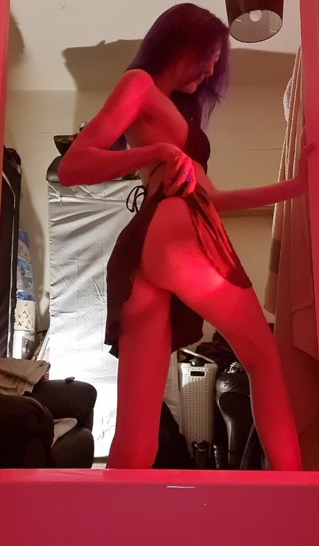 purplemiss modèle adulte photo