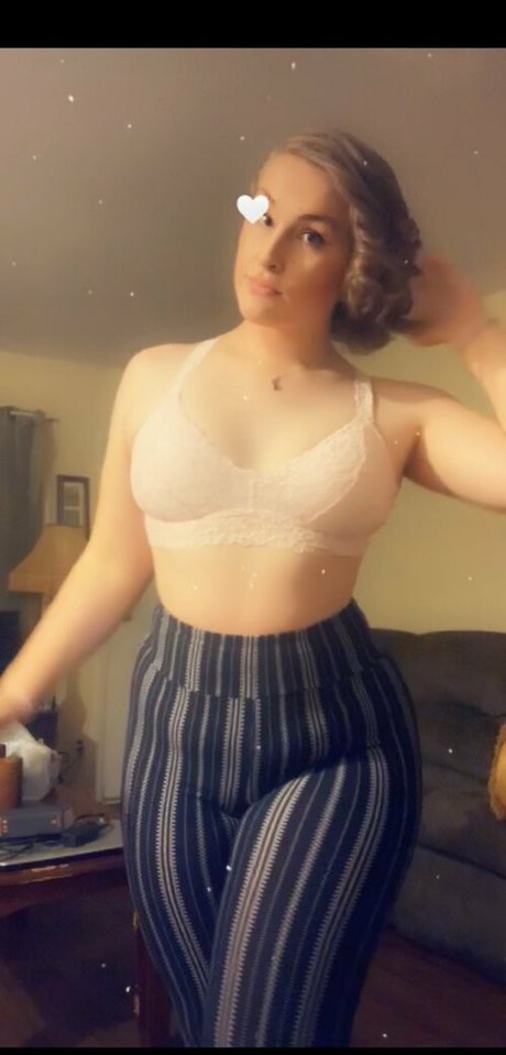 thickbunnylexi perfect model img