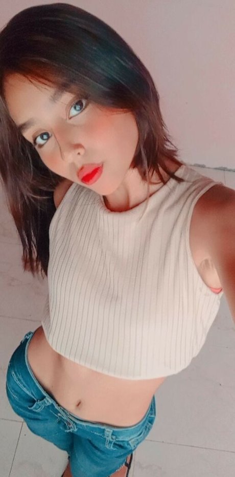 coralineros modelo libre foto