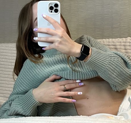 saucensta modelo de alta calidad imagen