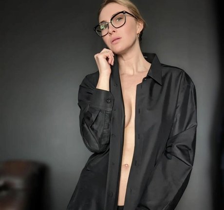 Mallory Moore mannequin galerie