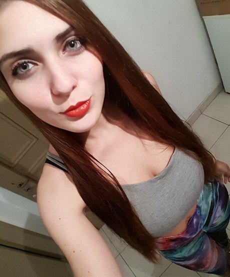 Nati Stefanelli model xxx photo