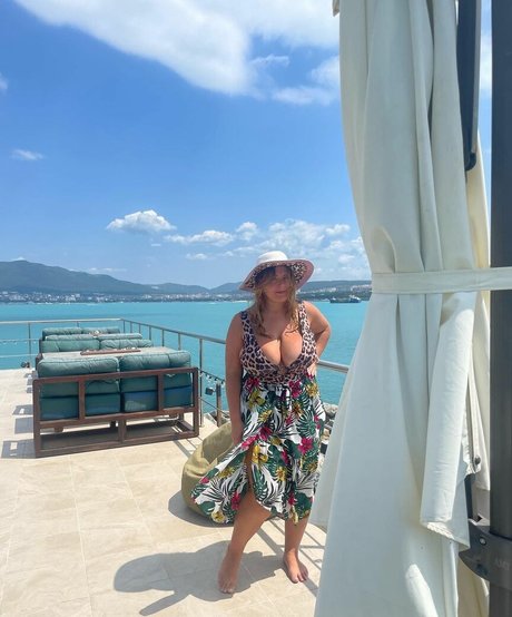 Darya Savran étoile exclusive photos