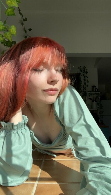 selflovemary actrice sexy photo