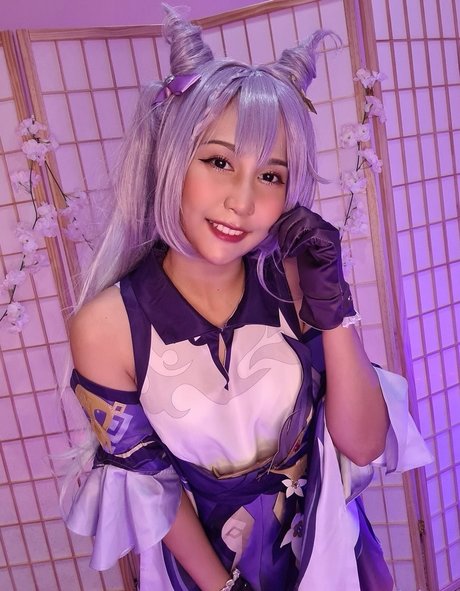 surisnow estrella porno agradable foto