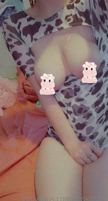 xpinklilyx sexy star picture