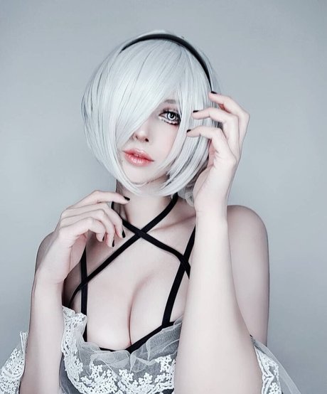 Choukandii model xxx picture