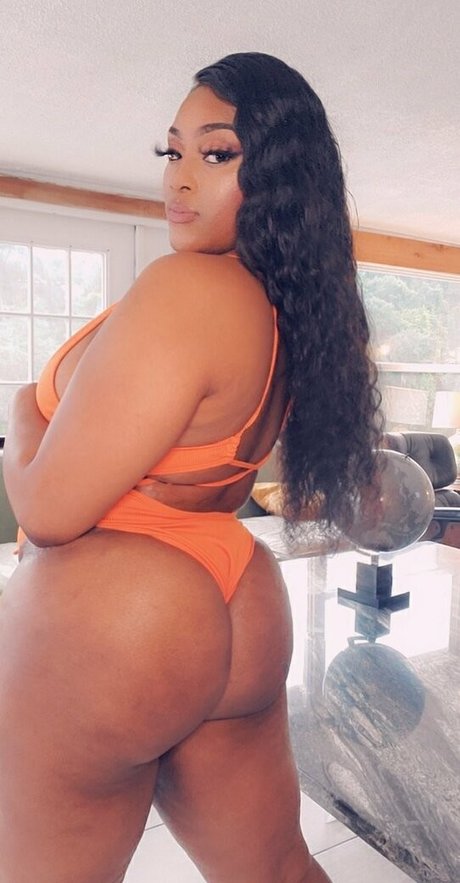 fineapple diva hermosa modelo galerías