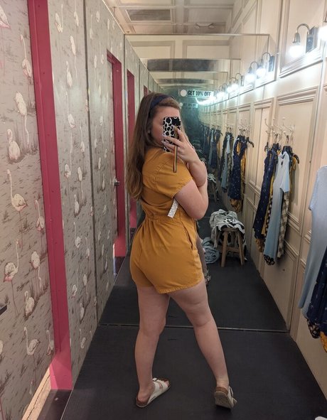 Eightbitbailey actriz porno imagen