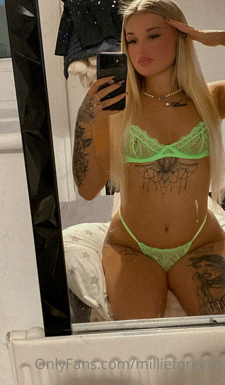 millieforeyxo buena actriz galerías