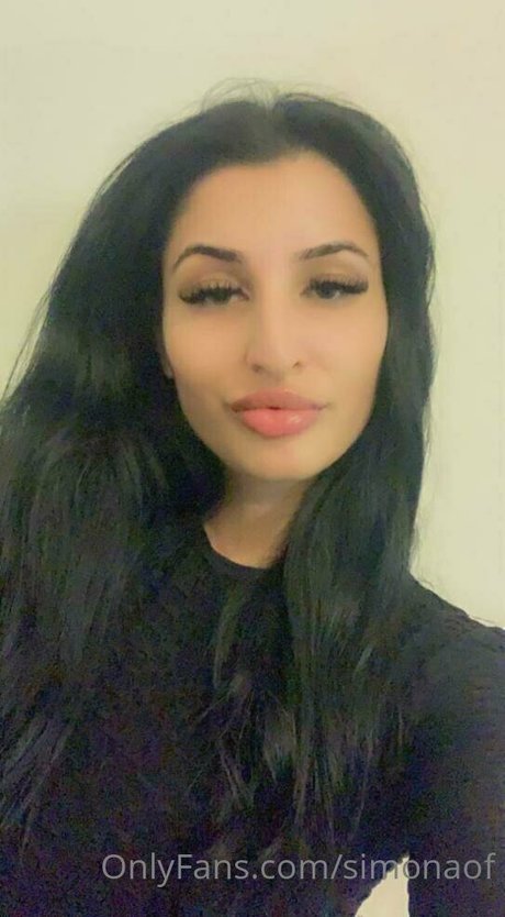 simonaof porn model pics
