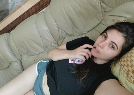 realaikobliss sex model photos