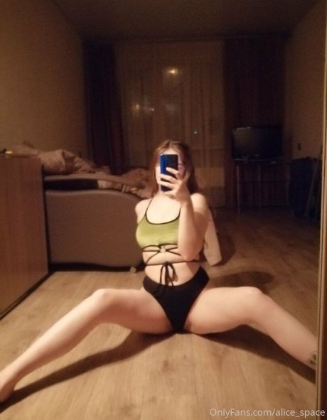alice space nudes model pics