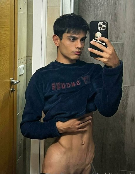 aladdintwink xxx model pic